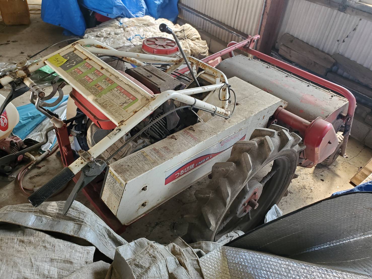 宮崎県ヤンマー　つる切り機　FMS8
