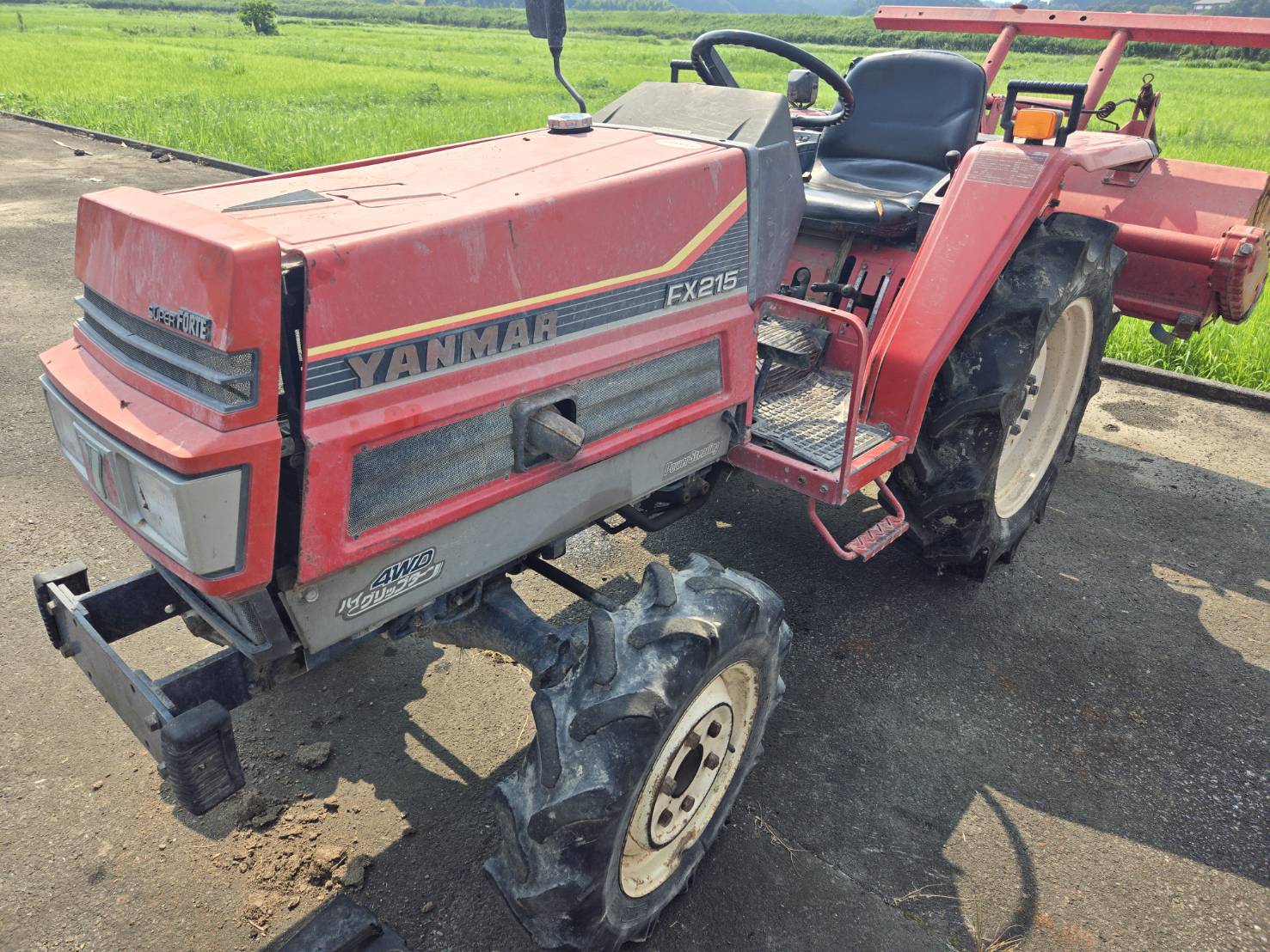 鹿児島県ヤンマー　トラクター　FX215